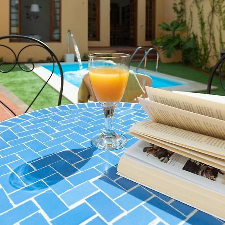 The Yellow House - Solarium - Climatized Pool Galdar Exterior photo