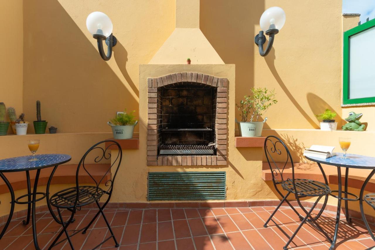 The Yellow House - Solarium - Climatized Pool Galdar Exterior photo